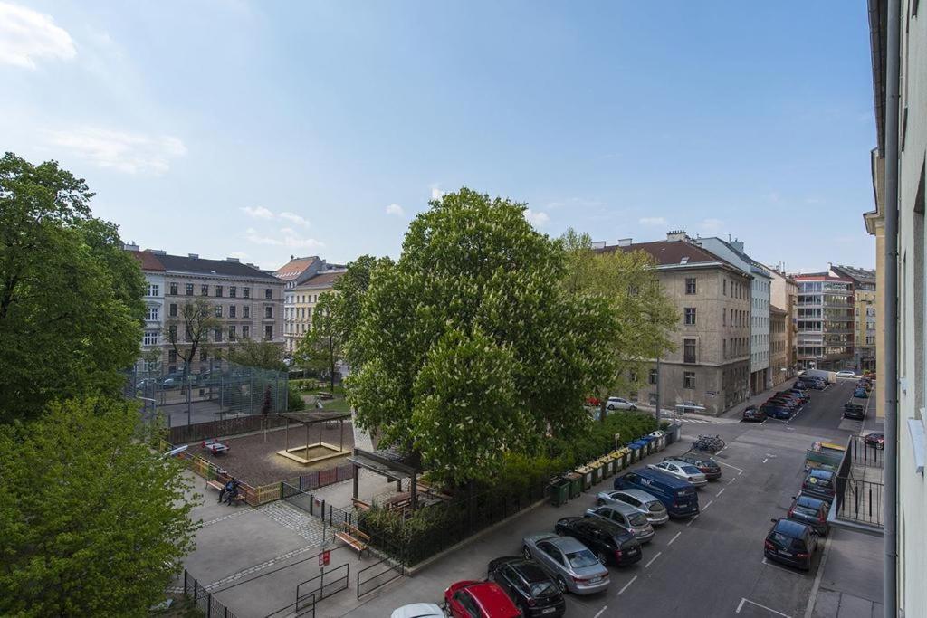 Sunny Apartment Відень Екстер'єр фото